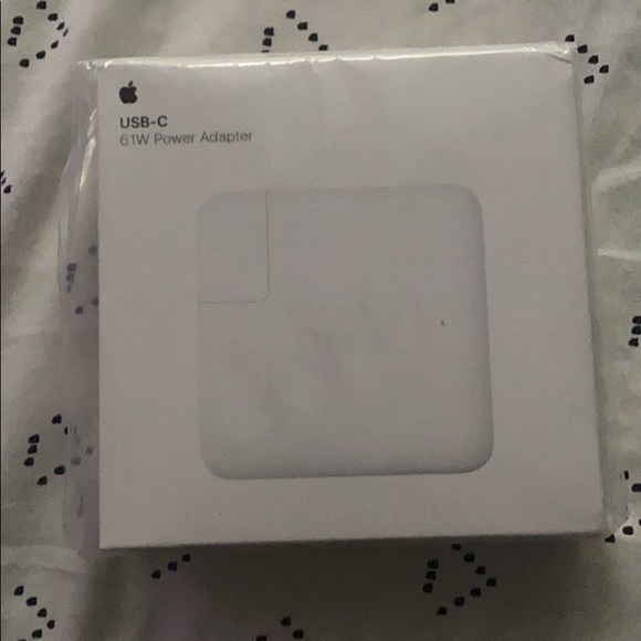 Apple Power Adapter